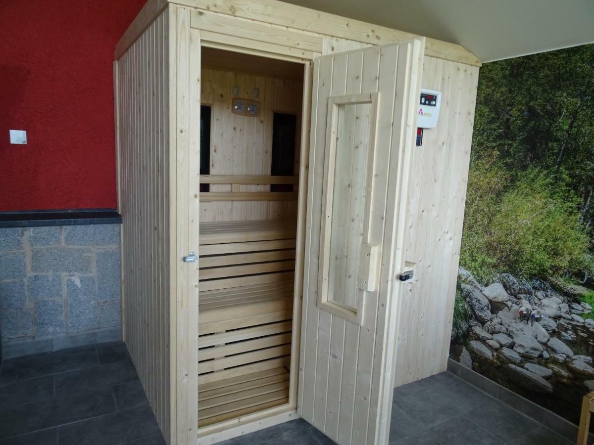 Ciclolodge Lozoya Εξωτερικό φωτογραφία