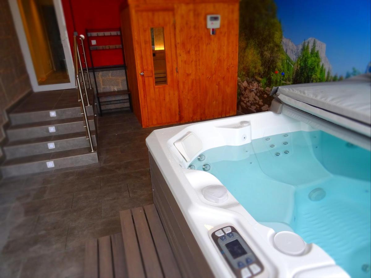 Ciclolodge Lozoya Εξωτερικό φωτογραφία